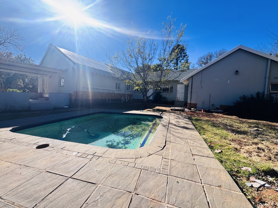 3 Bedroom Property for Sale in Flamwood North West